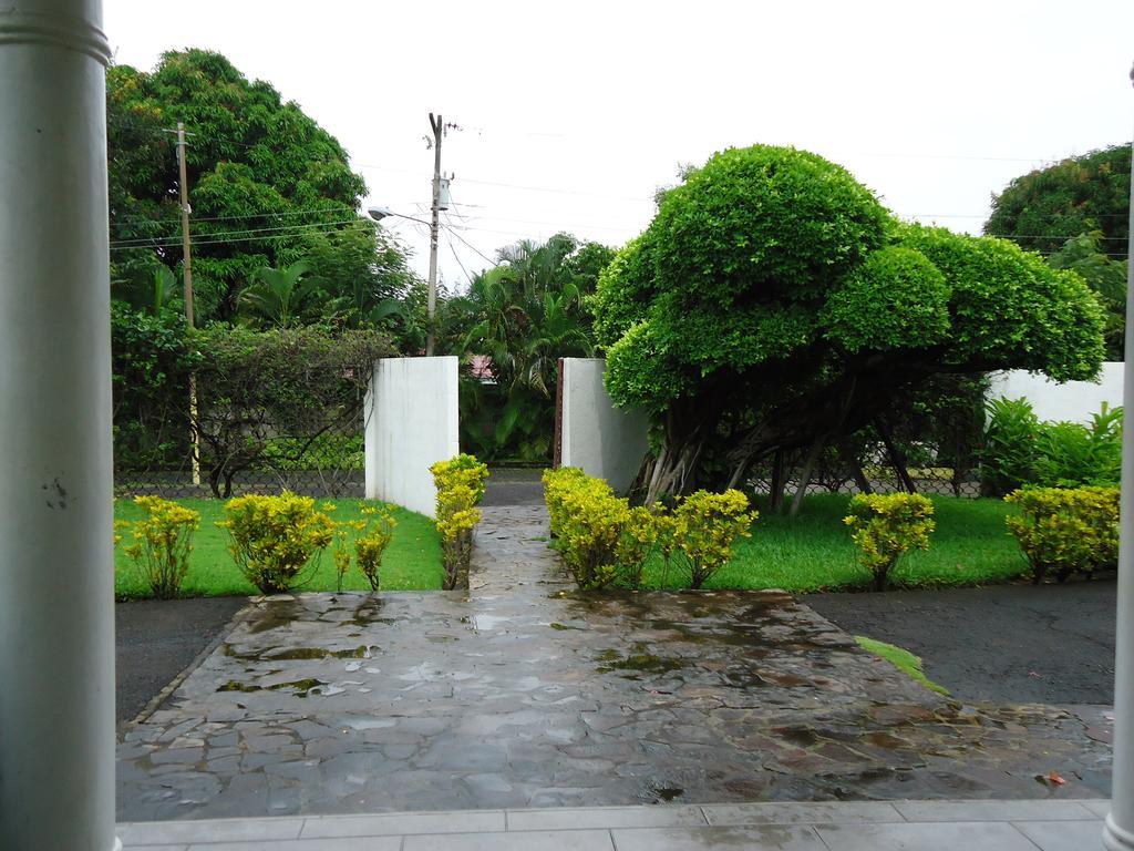 Hotel Casa Del Sol Managua Exterior photo