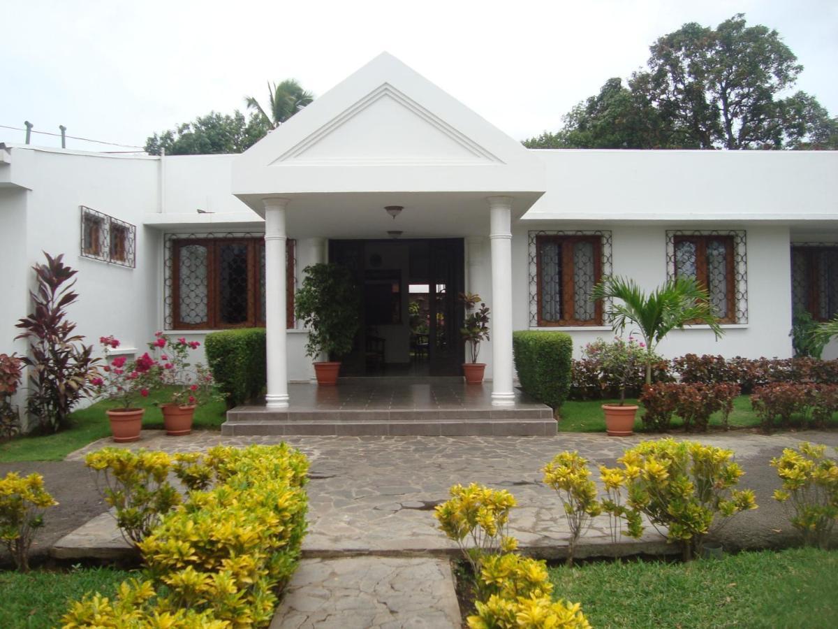 Hotel Casa Del Sol Managua Exterior photo